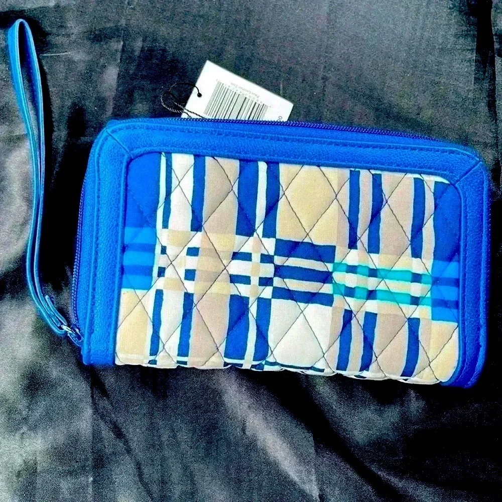 🆕 Vera Bradley Ultimate Wristlet in Signature Cotton Santiago Woven w/ Navy - Picture 3 of 13